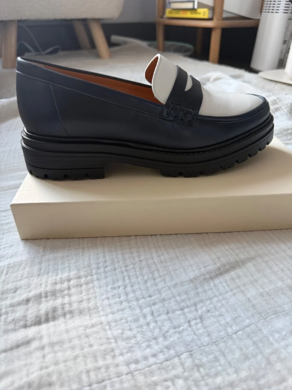 [NWT] Sézane Albane Loafers - Marine Multi - Picture 3 of 4
